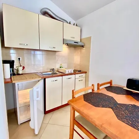 Apartment Baresic *
