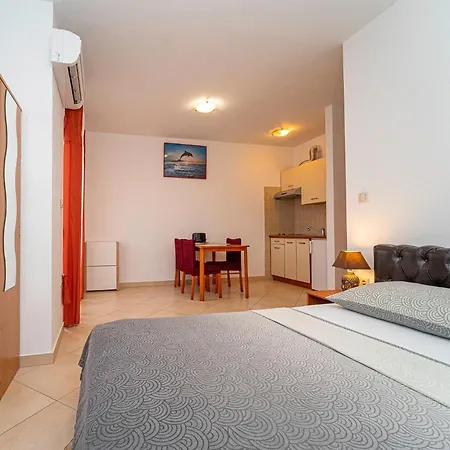 Baresic Apartment